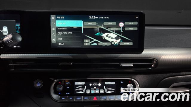 Genesis GV60 2022 — photo 12