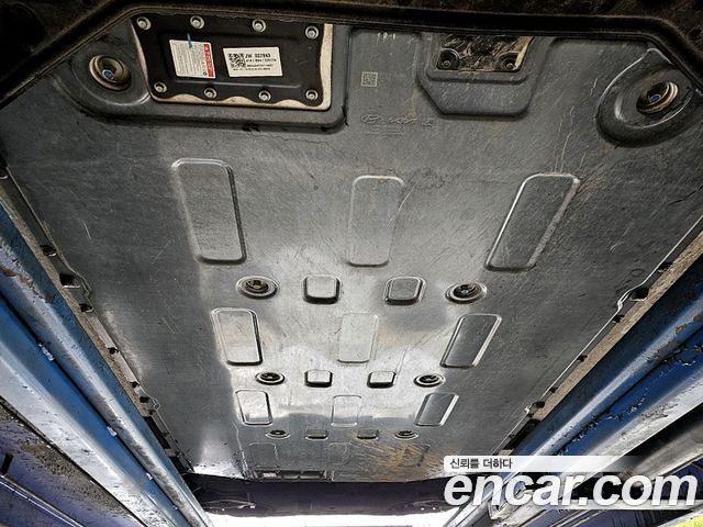 Genesis GV60 2022 — photo 19