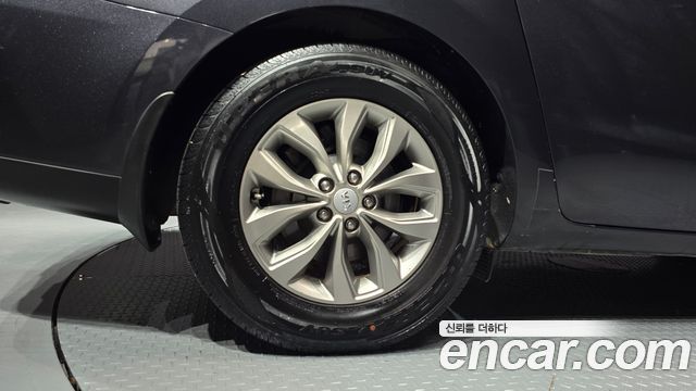 Kia Canival 2019 — photo 5