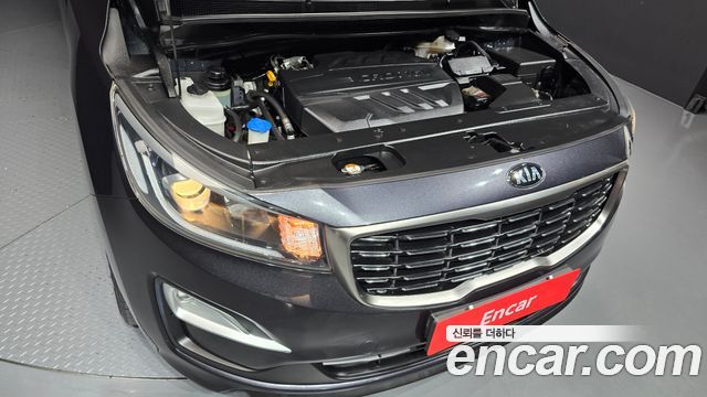 Kia Canival 2019 — photo 6