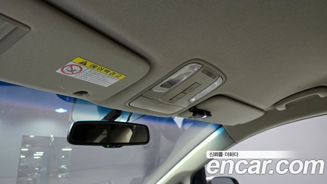 Kia Canival 2019 — photo 24