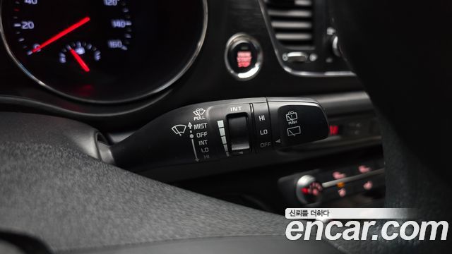 Kia Canival 2019 — photo 27