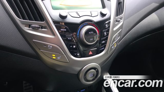 Hyundai Veloster 2012 — photo 22