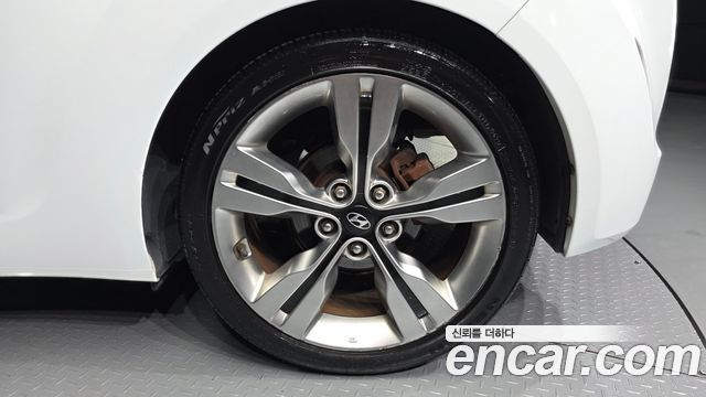 Hyundai Veloster 2012 — photo 7