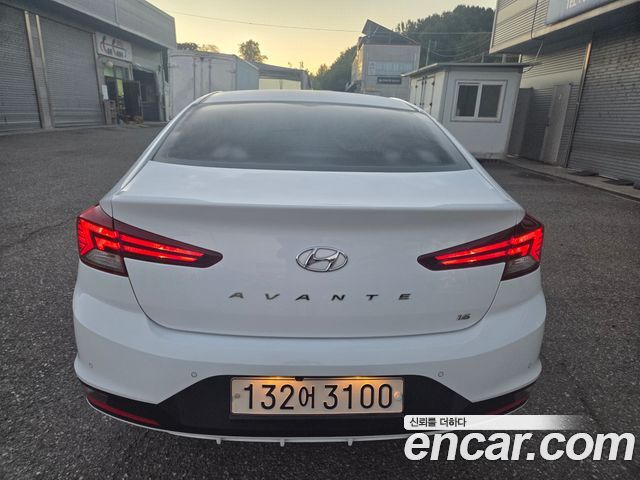 Hyundai AVANTE 2019 — photo 5