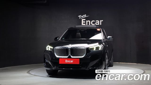 BMW iX1 2024 — photo 3