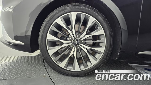 Kia K8 2023 — photo 5