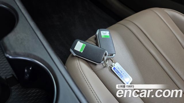 Kia K8 2023 — photo 21