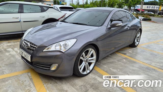 Hyundai Genesis 2011 — photo 2