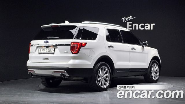 Ford Explorer 2017 — photo 2