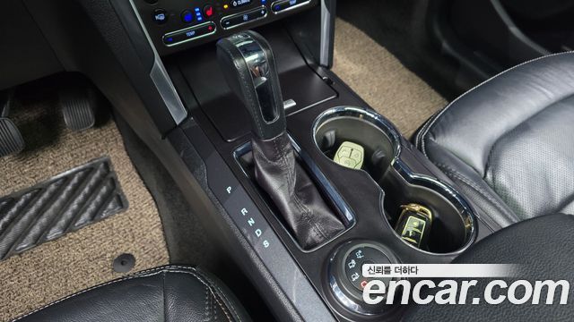 Ford Explorer 2017 — photo 9