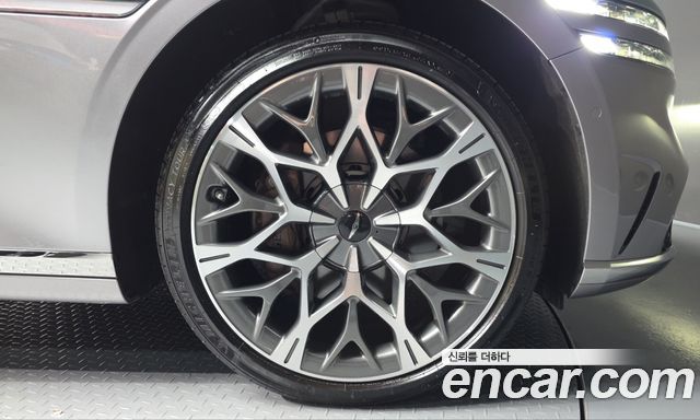 Genesis G90 2025 — photo 7