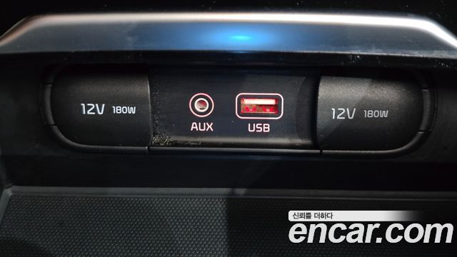Kia K7 2016 — photo 13