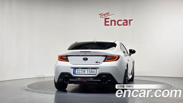 Toyota 86 2024 — photo 4