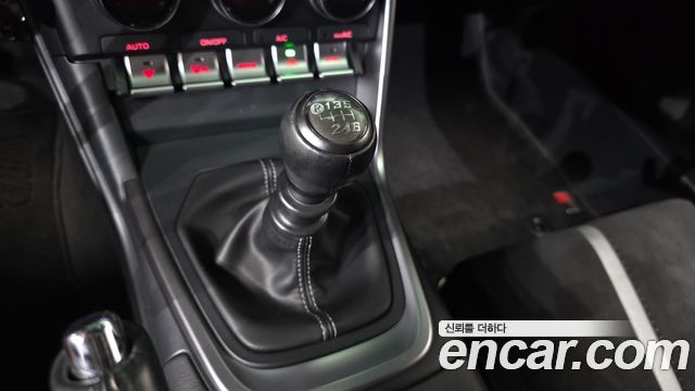 Toyota 86 2024 — photo 12