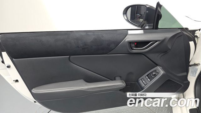 Toyota 86 2024 — photo 15