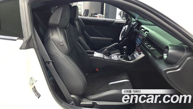 Toyota 86 2024 — photo 16