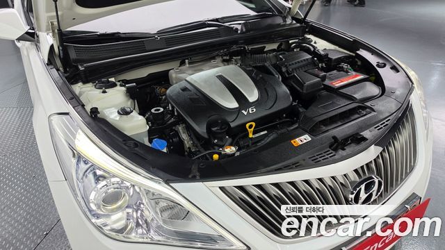 Hyundai Grandeur 2015 — photo 6