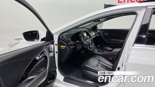 Hyundai Grandeur 2015 — photo 10
