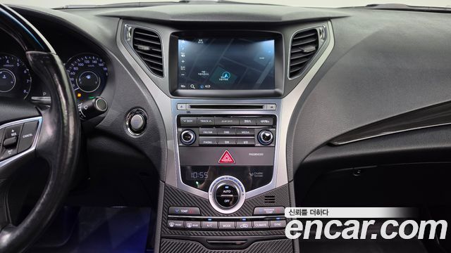 Hyundai Grandeur 2015 — photo 12