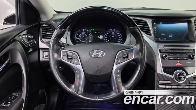 Hyundai Grandeur 2015 — photo 14
