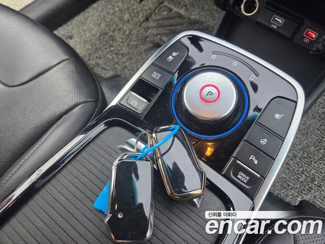 Kia Niro 2023 — photo 8