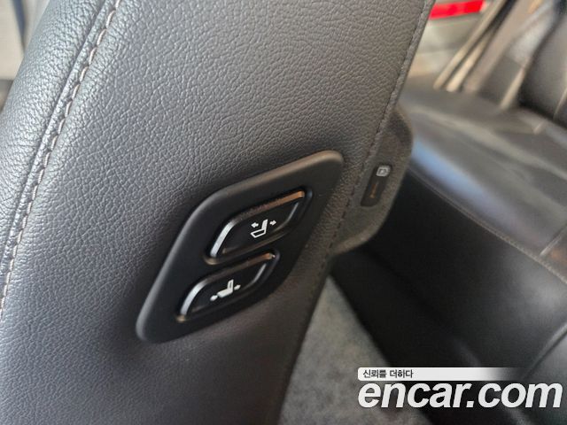Kia Niro 2023 — photo 10