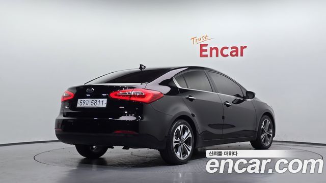 Kia K3 2013 — photo 2