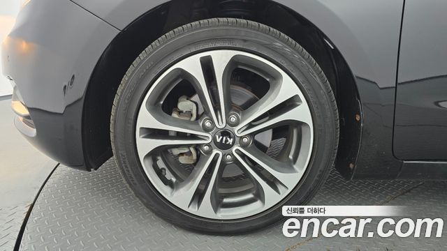 Kia K3 2013 — photo 5