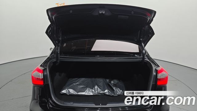 Kia K3 2013 — photo 25