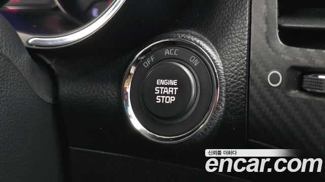 Kia K3 2013 — photo 28