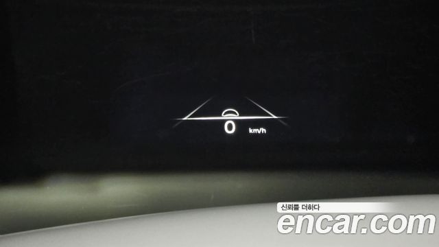 Genesis GV70 2024 — photo 17