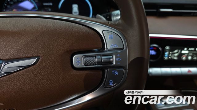 Genesis GV70 2024 — photo 18