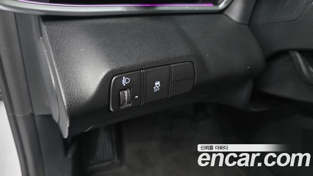 Hyundai AVANTE 2024 — photo 18