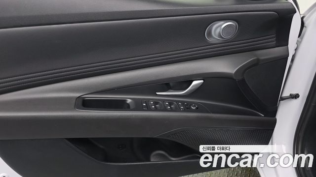 Hyundai AVANTE 2024 — photo 14
