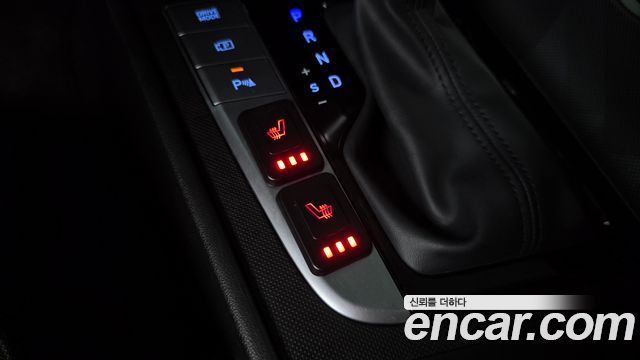 Hyundai AVANTE 2024 — photo 28