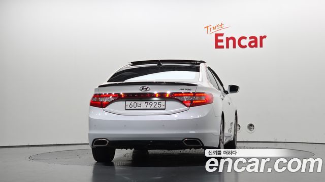 Hyundai Grandeur 2015 — photo 4