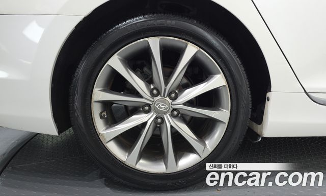 Hyundai Grandeur 2015 — photo 5
