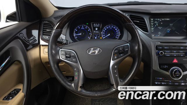 Hyundai Grandeur 2015 — photo 13
