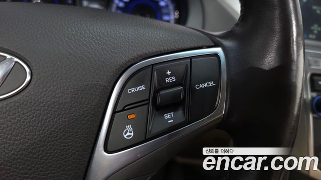Hyundai Grandeur 2015 — photo 18