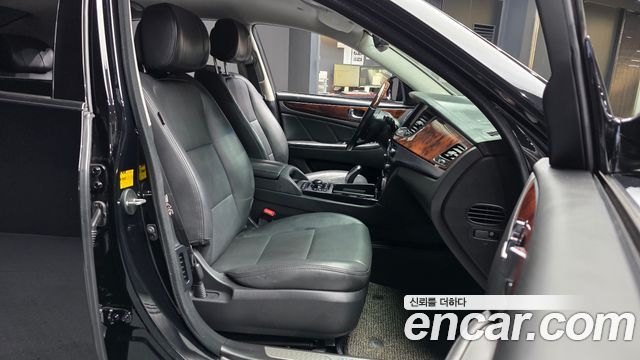 Hyundai Equus 2015 — photo 17