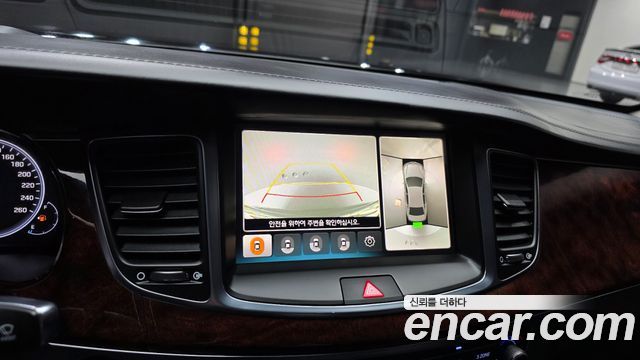 Hyundai Equus 2015 — photo 21