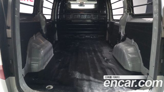 Hyundai Staria 2022 — photo 13