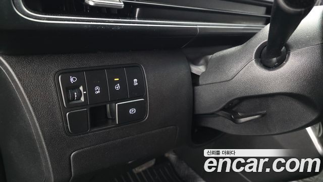 Hyundai Staria 2022 — photo 19