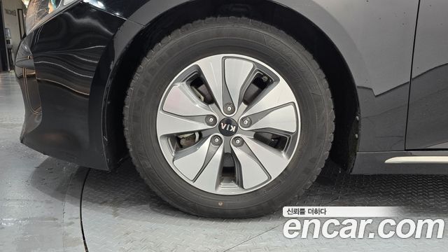 Kia K5 2017 — photo 5