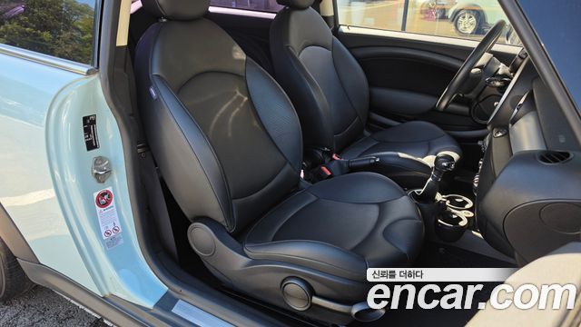 Mini Cooper 2013 — photo 12