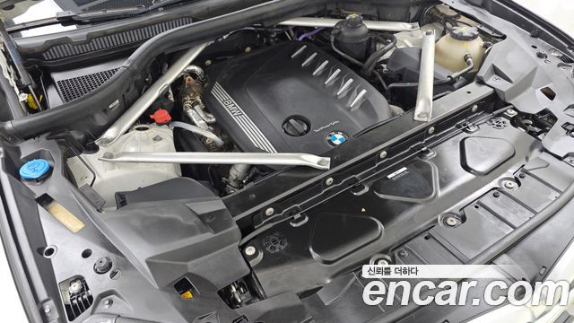 BMW X6 2022 — photo 6