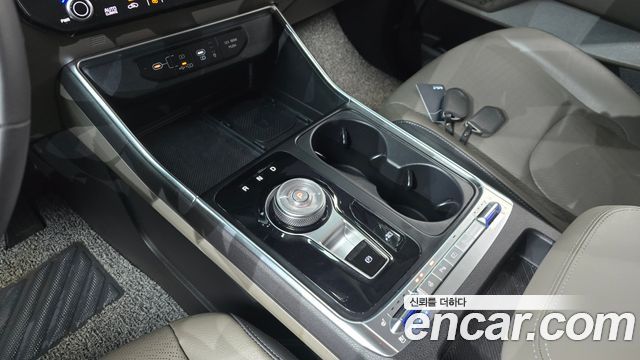 Kia Canival 2025 — photo 9