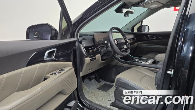 Kia Canival 2025 — photo 10