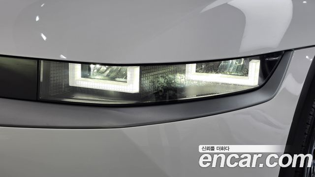 Hyundai Ioniq5 2023 — photo 8